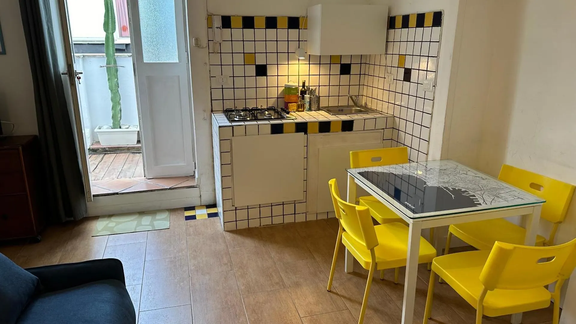 Casa Rossini Apartments Naples